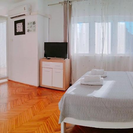 Apartmani Bojana Rovinj Luaran gambar