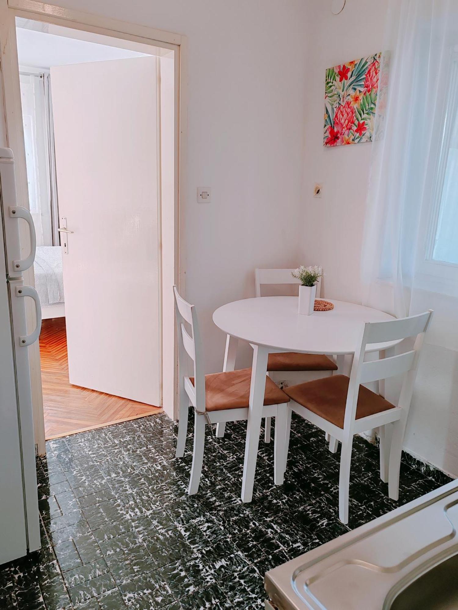 Apartmani Bojana Rovinj Luaran gambar