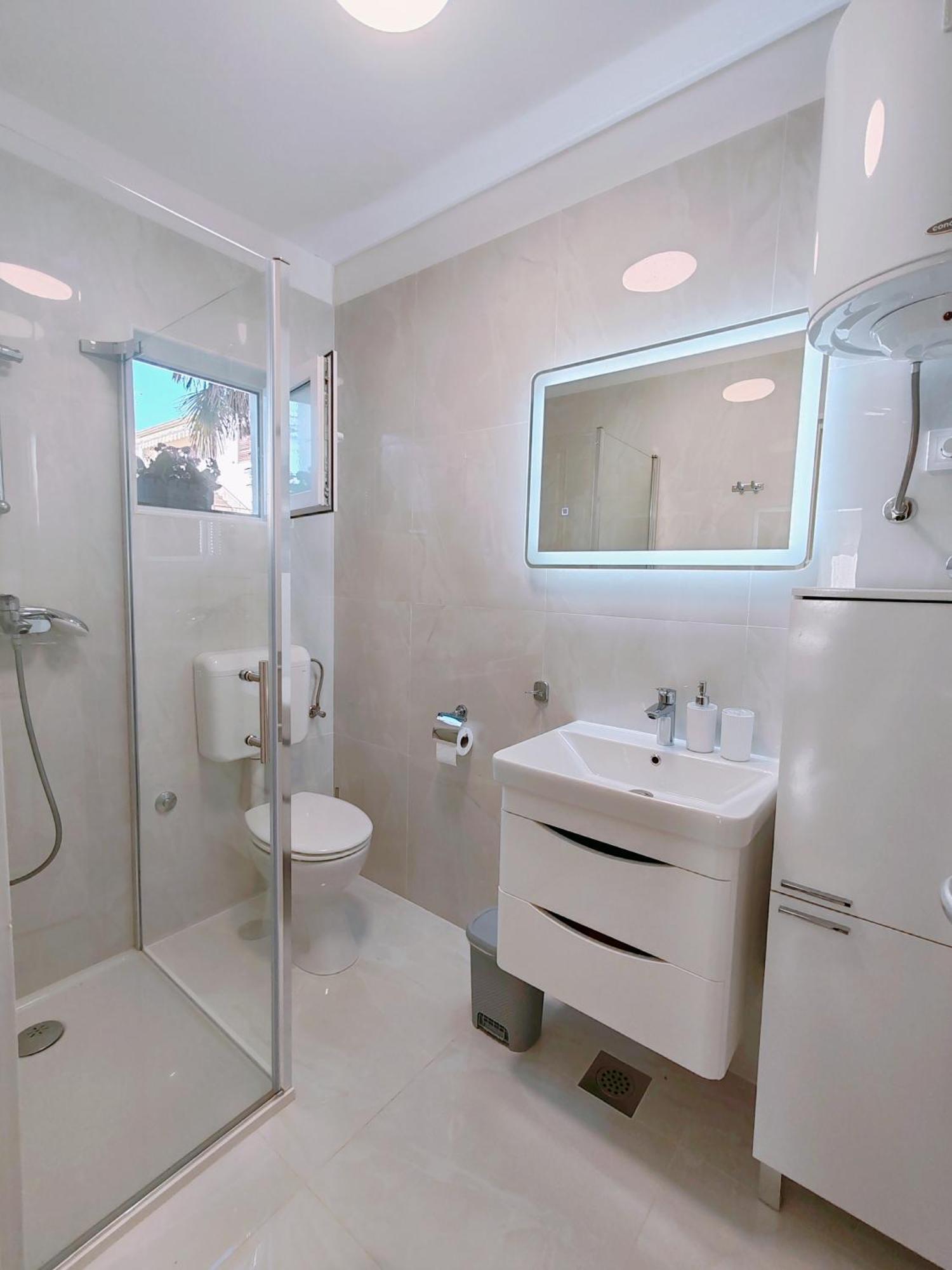 Apartmani Bojana Rovinj Luaran gambar